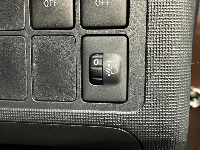 ポルテＦ　ナビ　バックカメラ　スマートキー　走行２万９千キロ台ワンセグナビ　バックカメラ　Ｂｌｕｅｔｏｏｔｈ　スマートキー　電動格納式ミラー　左側電動スライドドア　マニュアルレベリング（滋賀県）の中古車