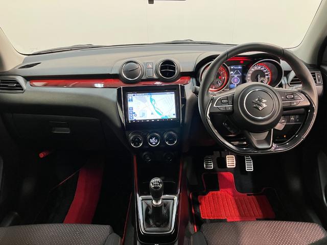 スイフトスポーツベースグレード　ターボ　６ＭＴ　８型ナビ　パノラマカメラ衝突被害軽減ブレーキ　６ＭＴ車　８型フルセグナビ　パノラマカメラ　ＤＶＤ　Ｂｌｕｅｔｏｏｔｈ　ＵＳＢ　ＥＴＣ２．０　前後ドラレコ　レーダ−クルーズコントロール　シートヒーター　コーナーセンサー　ＬＥＤ（滋賀県）の中古車