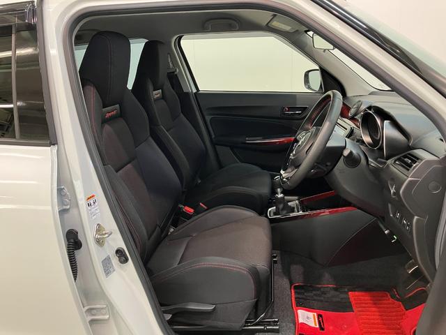 スイフトスポーツベースグレード　ターボ　６ＭＴ　８型ナビ　パノラマカメラ衝突被害軽減ブレーキ　６ＭＴ車　８型フルセグナビ　パノラマカメラ　ＤＶＤ　Ｂｌｕｅｔｏｏｔｈ　ＵＳＢ　ＥＴＣ２．０　前後ドラレコ　レーダ−クルーズコントロール　シートヒーター　コーナーセンサー　ＬＥＤ（滋賀県）の中古車