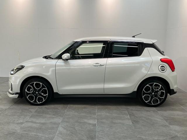 スイフトスポーツベースグレード　ターボ　６ＭＴ　８型ナビ　パノラマカメラ衝突被害軽減ブレーキ　６ＭＴ車　８型フルセグナビ　パノラマカメラ　ＤＶＤ　Ｂｌｕｅｔｏｏｔｈ　ＵＳＢ　ＥＴＣ２．０　前後ドラレコ　レーダ−クルーズコントロール　シートヒーター　コーナーセンサー　ＬＥＤ（滋賀県）の中古車