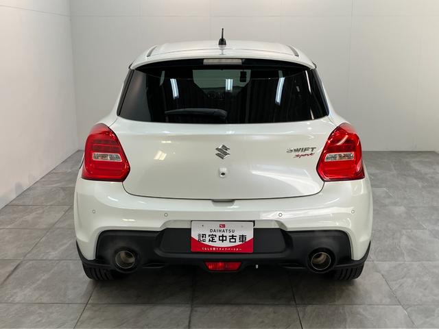 スイフトスポーツベースグレード　ターボ　６ＭＴ　８型ナビ　パノラマカメラ衝突被害軽減ブレーキ　６ＭＴ車　８型フルセグナビ　パノラマカメラ　ＤＶＤ　Ｂｌｕｅｔｏｏｔｈ　ＵＳＢ　ＥＴＣ２．０　前後ドラレコ　レーダ−クルーズコントロール　シートヒーター　コーナーセンサー　ＬＥＤ（滋賀県）の中古車