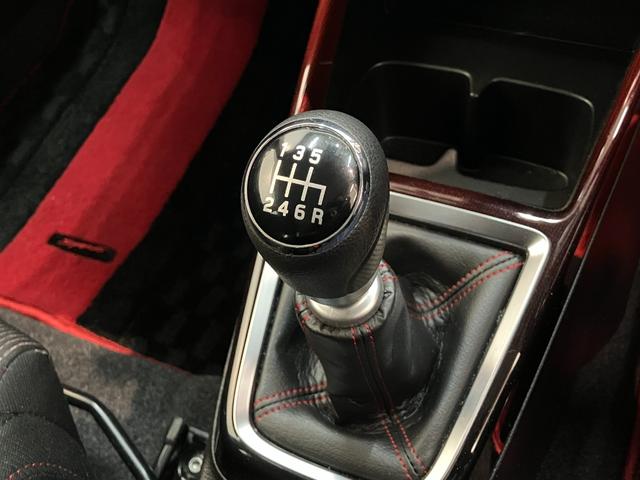 スイフトスポーツベースグレード　ターボ　６ＭＴ　８型ナビ　パノラマカメラ衝突被害軽減ブレーキ　６ＭＴ車　８型フルセグナビ　パノラマカメラ　ＤＶＤ　Ｂｌｕｅｔｏｏｔｈ　ＵＳＢ　ＥＴＣ２．０　前後ドラレコ　レーダ−クルーズコントロール　シートヒーター　コーナーセンサー　ＬＥＤ（滋賀県）の中古車