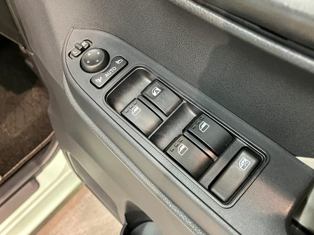 タントスローパーＬ　フルセグナビ　バックカメラ　前後ドラレコ車いす乗降車　衝突被害軽減ブレーキ　コーナーセンサー　フルセグナビ　Ｂｌｕｅｔｏｏｔｈ　ＤＶＤ再生　ＵＳＢ　バックカメラ　前後ドラレコ　両側スライドドア　ＬＥＤ　オートライト　スマートキー（滋賀県）の中古車