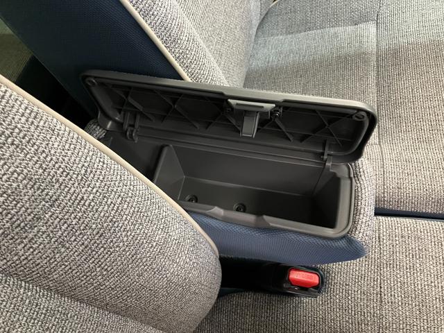 ムーヴキャンバスストライプスＧ　フルセグナビ　バックカメラ　両側電動スライド衝突被害軽減ブレーキ　コーナーセンサー　フルセグナビ　バックカメラ　ＤＶＤ再生　Ｂｌｕｅｔｏｏｔｈ　ＵＳＢ　両側電動スライドドア　ＬＥＤ　シートヒーター　オートエアコン　電動パーキングブレーキ（滋賀県）の中古車