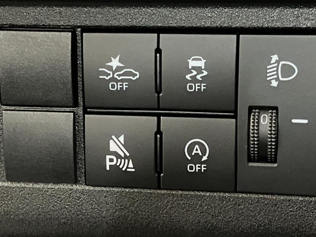 ハイゼットトラックスタンダード　４ＷＤ　ＣＶＴ　届出済未使用車衝突被害軽減ブレーキ　コーナーセンサー　パートタイム４ＷＤ　ＡＭ／ＦＭラジオ　マニュアルエアコン　マニュアルレベリング　オートライト（滋賀県）の中古車