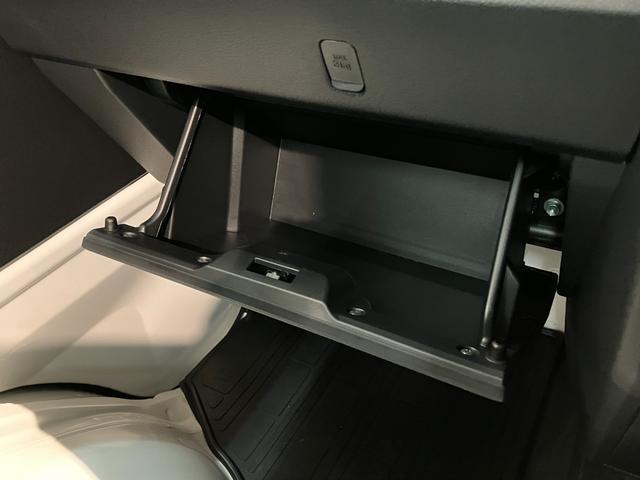 ハイゼットトラックスタンダード　４ＷＤ　ＣＶＴ　届出済未使用車衝突被害軽減ブレーキ　コーナーセンサー　パートタイム４ＷＤ　ＡＭ／ＦＭラジオ　マニュアルエアコン　マニュアルレベリング　オートライト（滋賀県）の中古車