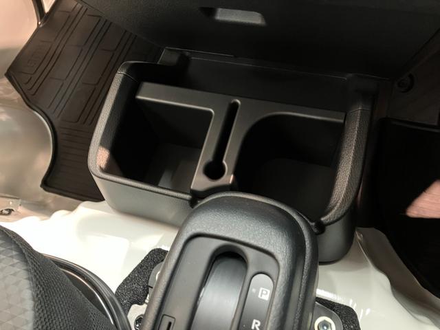 ハイゼットトラックスタンダード　４ＷＤ　ＣＶＴ　届出済未使用車衝突被害軽減ブレーキ　コーナーセンサー　パートタイム４ＷＤ　ＡＭ／ＦＭラジオ　マニュアルエアコン　マニュアルレベリング　オートライト（滋賀県）の中古車