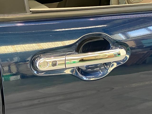 アルトラパンモード 8型ナビ バックカメラ ドラレコ 前席シートヒーター衝突被害軽減ブレーキ 8型フルセグナビ バックカメラ DVD Bluetooth USB ドラレコ 前席シートヒーター オートエアコン オートライト スマートキー タイヤ4本新品交換済み(滋賀県)の中古車