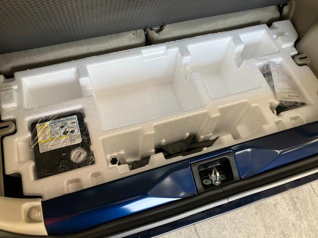 アルトラパンモード 8型ナビ バックカメラ ドラレコ 前席シートヒーター衝突被害軽減ブレーキ 8型フルセグナビ バックカメラ DVD Bluetooth USB ドラレコ 前席シートヒーター オートエアコン オートライト スマートキー タイヤ4本新品交換済み(滋賀県)の中古車