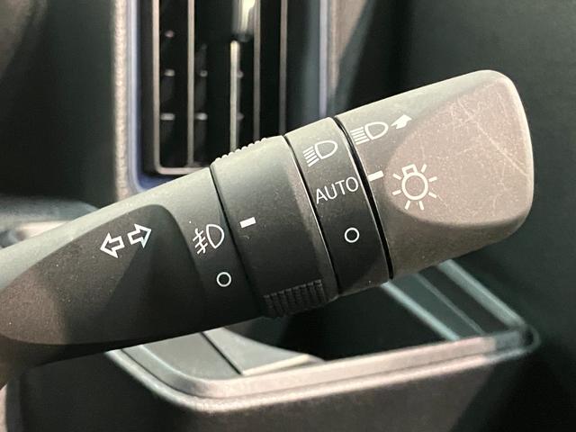 タントカスタムＲＳ　フルセグナビ　バックカメラ　両側パワスラ衝突被害軽減ブレーキ　コーナーセンサー　ターボ　フルセグナビ　Ｂｌｕｅｔｏｏｔｈ　ＤＶＤ再生　ＵＳＢ　バックカメラ　両側電動スライドドア　前席シートヒーター　ＬＥＤ　スマートキー　エコアイドル（滋賀県）の中古車