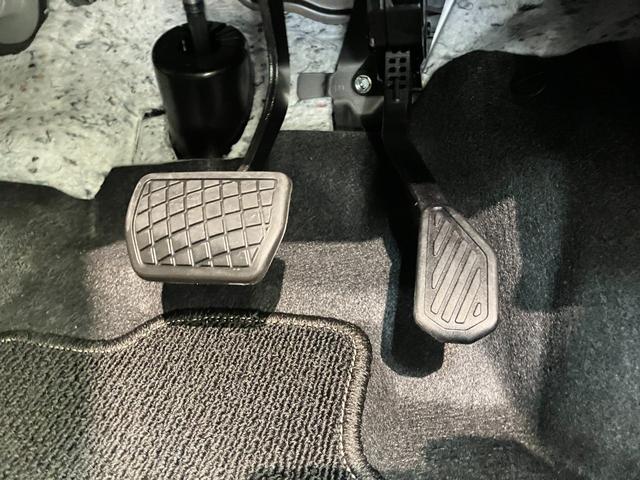 タントカスタムＲＳ　フルセグナビ　バックカメラ　両側パワスラ衝突被害軽減ブレーキ　コーナーセンサー　ターボ　フルセグナビ　Ｂｌｕｅｔｏｏｔｈ　ＤＶＤ再生　ＵＳＢ　バックカメラ　両側電動スライドドア　前席シートヒーター　ＬＥＤ　スマートキー　エコアイドル（滋賀県）の中古車