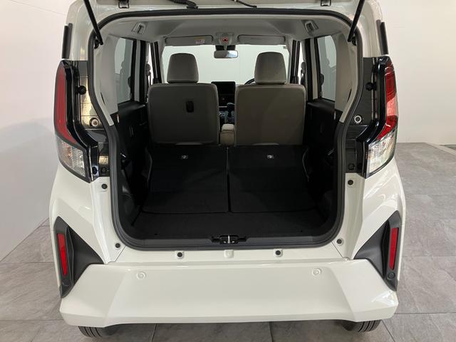 ムーヴＸ　コーナーセンサー　左側電動スライドドア　スマートキー衝突被害軽減ブレーキ　コーナーセンサー　バックカメラ（ナビ装着時用）　左側電動スライドドア　ＬＥＤヘッドライト　オートライト　オートエアコン　電動パーキングブレーキ　スマートキー　エコアイドル（滋賀県）の中古車