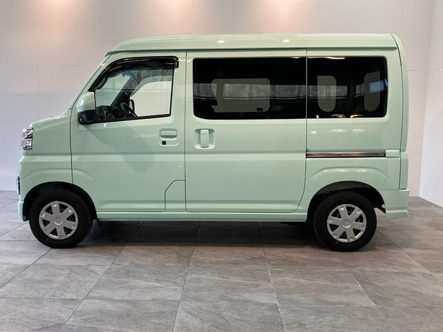 ハイゼットカーゴクルーズ　４ＷＤ　ＣＶＴ車　コーナーセンサー　スマートキー衝突被害軽減ブレーキ　スマアシ　コーナーセンサー　スマートキー　前席パワーウインドウ　ＣＤステレオ　ＥＴＣ　両側スライドドア　パートタイム４ＷＤ　ＬＥＤヘッドライト　オートライト　電動格納式ミラー（滋賀県）の中古車