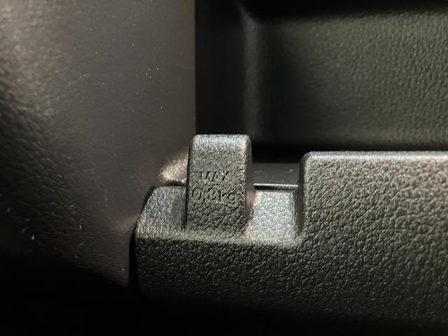 ハイゼットカーゴクルーズ　４ＷＤ　ＣＶＴ車　コーナーセンサー　スマートキー衝突被害軽減ブレーキ　スマアシ　コーナーセンサー　スマートキー　前席パワーウインドウ　ＣＤステレオ　ＥＴＣ　両側スライドドア　パートタイム４ＷＤ　ＬＥＤヘッドライト　オートライト　電動格納式ミラー（滋賀県）の中古車