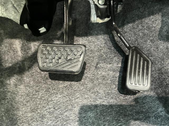 ミライースL SAIII コーナーセンサー CDステレオ キーレス衝突被害軽減ブレーキ コーナーセンサー バックカメラ(ナビ装着時用) CDステレオ オートライト マニュアルレベリング マニュアルエアコン キーレスエントリー エコアイドル(滋賀県)の中古車