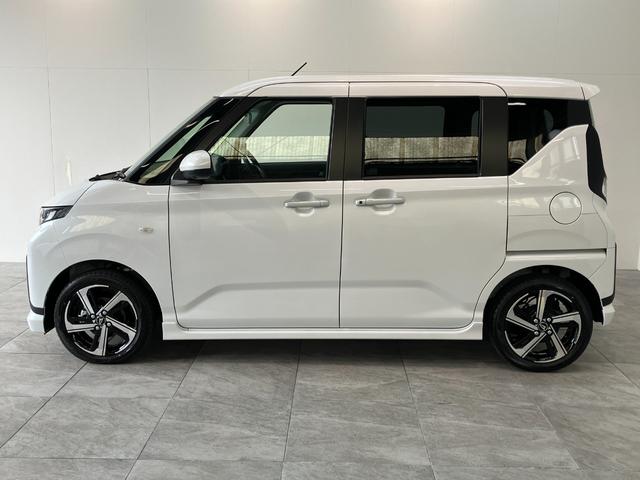 ムーヴＲＳ　９型ディスプレイオーディオ　駐車支援　届出済未使用車衝突被害軽減ブレーキ　コーナーセンサー　９型ディスプレイオーディオ　フルセグ　パノラマカメラ　Ｂｌｕｅｔｏｏｔｈ　ＵＳＢ　両側電動スライドドア　ＬＥＤ　駐車支援機能　レーダークルーズコントロール（滋賀県）の中古車