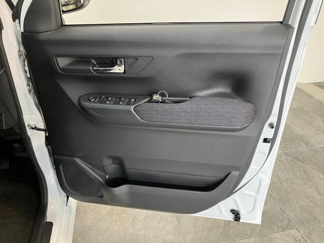 ムーヴＲＳ　９型ディスプレイオーディオ　駐車支援　届出済未使用車衝突被害軽減ブレーキ　コーナーセンサー　９型ディスプレイオーディオ　フルセグ　パノラマカメラ　Ｂｌｕｅｔｏｏｔｈ　ＵＳＢ　両側電動スライドドア　ＬＥＤ　駐車支援機能　レーダークルーズコントロール（滋賀県）の中古車