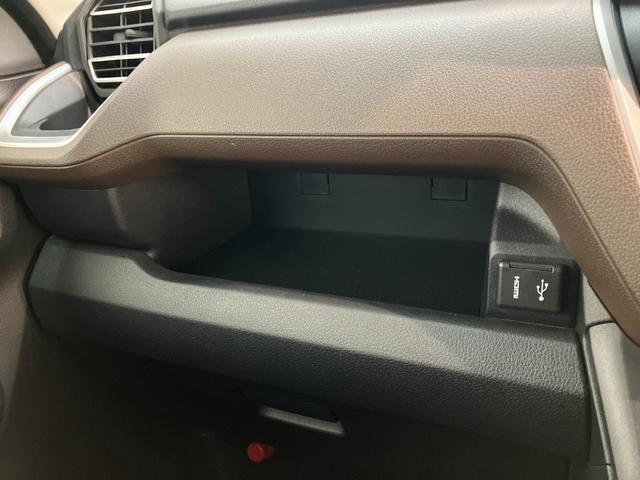 ムーヴＲＳ　９型ディスプレイオーディオ　駐車支援　届出済未使用車衝突被害軽減ブレーキ　コーナーセンサー　９型ディスプレイオーディオ　フルセグ　パノラマカメラ　Ｂｌｕｅｔｏｏｔｈ　ＵＳＢ　両側電動スライドドア　ＬＥＤ　駐車支援機能　レーダークルーズコントロール（滋賀県）の中古車