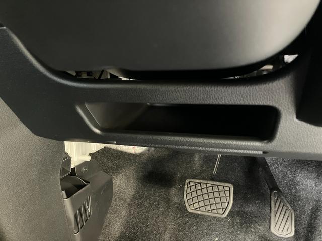 ムーヴＲＳ　９型ディスプレイオーディオ　駐車支援　届出済未使用車衝突被害軽減ブレーキ　コーナーセンサー　９型ディスプレイオーディオ　フルセグ　パノラマカメラ　Ｂｌｕｅｔｏｏｔｈ　ＵＳＢ　両側電動スライドドア　ＬＥＤ　駐車支援機能　レーダークルーズコントロール（滋賀県）の中古車