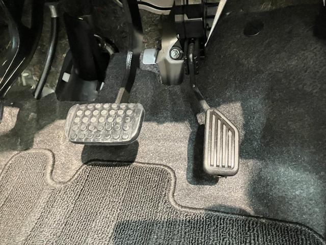 ムーヴキャンバスGメイクアップVS SA3 8型ナビ Pカメラ 前後ドラレコ衝突被害軽減ブレーキ 8型フルセグナビ パノラマ DVD再生 Bluetooth USB 前後ドラレコ 両側電動スライドドア LEDヘッドライト シートヒーター オートエアコン タイヤ4本新品交換済み(滋賀県)の中古車