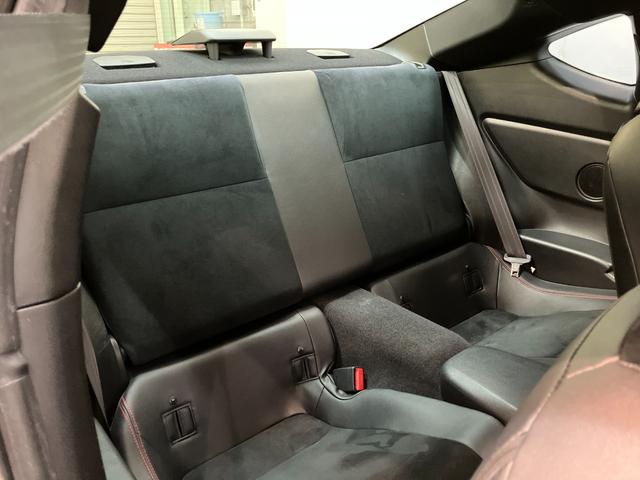 BRZGT 6MT フルセグナビ バックカメラ STiマフラーフルセグナビ バックカメラ DVD再生 Bluetooth USB シートヒーター クルコン ブレンボブレーキキャリパー STiマフラー STiスプリング スマートキー タイヤ4本新品交換済み(滋賀県)の中古車