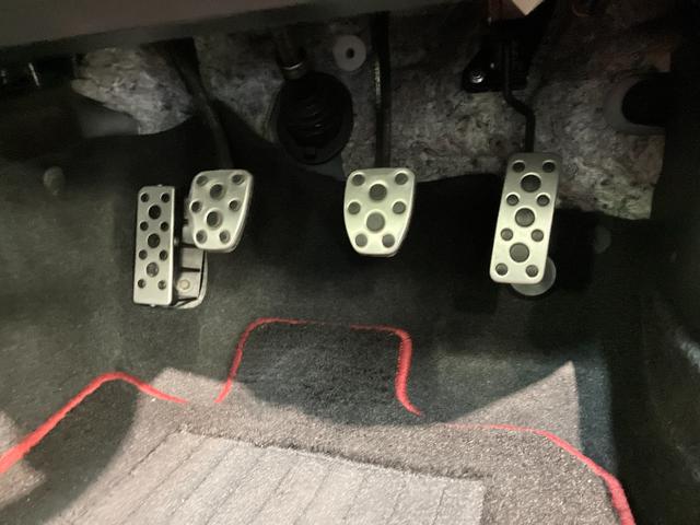 BRZGT 6MT フルセグナビ バックカメラ STiマフラーフルセグナビ バックカメラ DVD再生 Bluetooth USB シートヒーター クルコン ブレンボブレーキキャリパー STiマフラー STiスプリング スマートキー タイヤ4本新品交換済み(滋賀県)の中古車