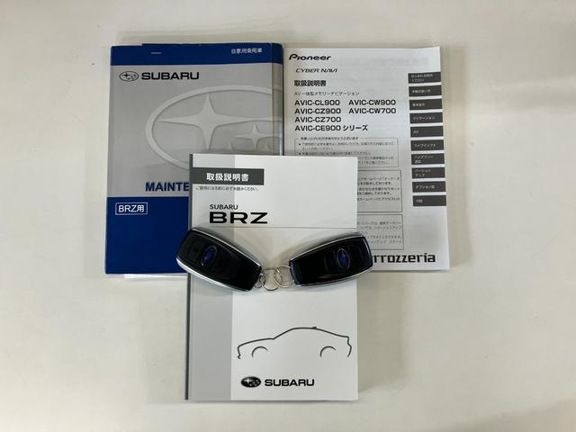 BRZGT 6MT フルセグナビ バックカメラ STiマフラーフルセグナビ バックカメラ DVD再生 Bluetooth USB シートヒーター クルコン ブレンボブレーキキャリパー STiマフラー STiスプリング スマートキー タイヤ4本新品交換済み(滋賀県)の中古車