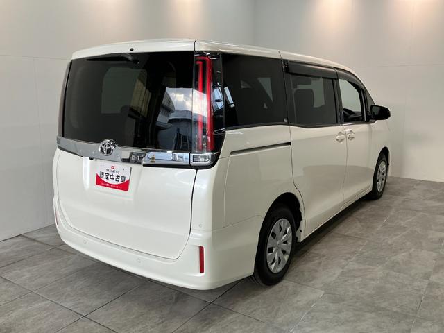 ノアＸ　ナビ　バックカメラ　左側電動スライドドア　クルコントヨタセーフティセンス　コーナーセンサー　ワンセグナビ　バックカメラ　ドラレコ　Ｂｌｕｅｔｏｏｔｈ　クルーズコントロール　左側電動スライドドア　スマートキー　オートエアコン　ＬＥＤ　オートライト（滋賀県）の中古車