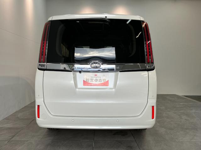 ノアＸ　ナビ　バックカメラ　左側電動スライドドア　クルコントヨタセーフティセンス　コーナーセンサー　ワンセグナビ　バックカメラ　ドラレコ　Ｂｌｕｅｔｏｏｔｈ　クルーズコントロール　左側電動スライドドア　スマートキー　オートエアコン　ＬＥＤ　オートライト（滋賀県）の中古車