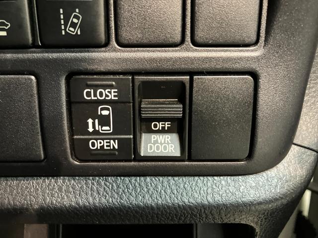 ノアＸ　ナビ　バックカメラ　左側電動スライドドア　クルコントヨタセーフティセンス　コーナーセンサー　ワンセグナビ　バックカメラ　ドラレコ　Ｂｌｕｅｔｏｏｔｈ　クルーズコントロール　左側電動スライドドア　スマートキー　オートエアコン　ＬＥＤ　オートライト（滋賀県）の中古車