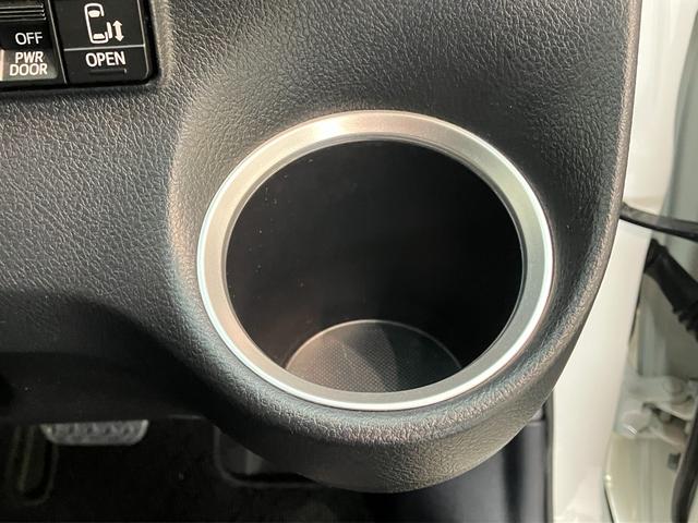 シエンタＧ　フルセグナビ　バックカメラ　ドラレコ　両側パワスラトヨタセーフティセンス　フルセグナビ　バックカメラ　ＤＶＤ再生　Ｂｌｕｅｔｏｏｔｈ　ドラレコ　ＥＴＣ　両側電動スライドドア　オートエアコン　スマートキー　電動格納式ミラー　エコアイドル　社外アルミ（滋賀県）の中古車