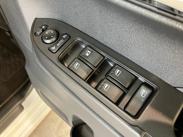 タントカスタムＸ　９型ディスプレイオーディオ　バックカメラ衝突被害軽減ブレーキ　コーナーセンサー　９型ディスプレイオーディオ　フルセグ　Ｂｌｕｅｔｏｏｔｈ　ＵＳＢ　バックカメラ　両側電動スライドドア　前席シートヒーター　ＬＥＤ　スマートキー　エコアイドル（滋賀県）の中古車