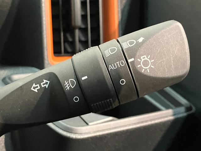 タントファンクロス　９型ディスプレイオーディオ　バックカメラ衝突被害軽減ブレーキ　コーナーセンサー　９型ディスプレイオーディオ　フルセグ　Ｂｌｕｅｔｏｏｔｈ　ＵＳＢ　バックカメラ　両側電動スライドドア　前席シートヒーター　ＬＥＤ　スマートキー　エコアイドル（滋賀県）の中古車