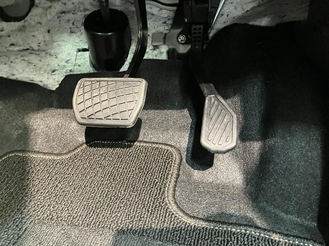 タントファンクロス　９型ディスプレイオーディオ　バックカメラ衝突被害軽減ブレーキ　コーナーセンサー　９型ディスプレイオーディオ　フルセグ　Ｂｌｕｅｔｏｏｔｈ　ＵＳＢ　バックカメラ　両側電動スライドドア　前席シートヒーター　ＬＥＤ　スマートキー　エコアイドル（滋賀県）の中古車