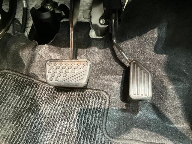 ムーヴカスタムＸリミテッド２ＳＡ３　８型ナビ　パノラマカメラ衝突被害軽減ブレーキ　８インチフルセグナビ　パノラマカメラ　ＤＶＤ再生　Ｂｌｕｅｔｏｏｔｈ　ＵＳＢ　シートヒーター　ＬＥＤヘッドライト　オートライト　オートエアコン　スマートキー　エコアイドル（滋賀県）の中古車