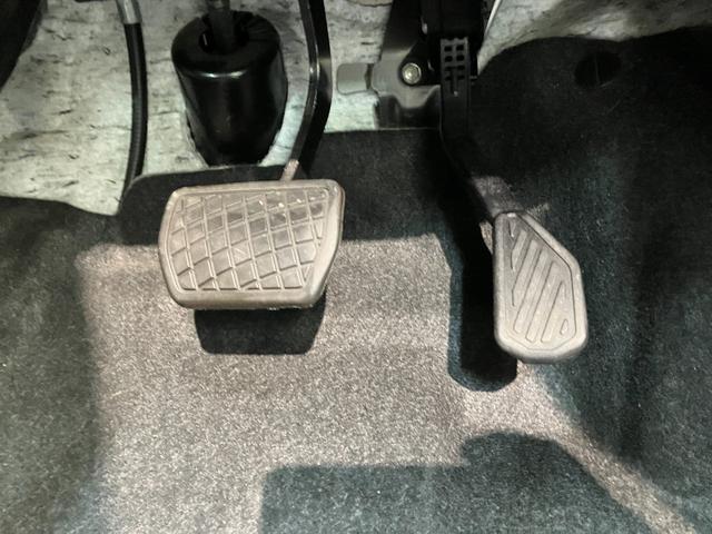 タントカスタムＸスタイルセレクション　フルセグナビ　バックカメラ衝突被害軽減ブレーキ　コーナーセンサー　フルセグナビ　Ｂｌｕｅｔｏｏｔｈ　ＤＶＤ再生　ＵＳＢ　バックカメラ　両側電動スライドドア　前席シートヒーター　ＬＥＤ　オートライト　スマートキー　エコアイドル（滋賀県）の中古車