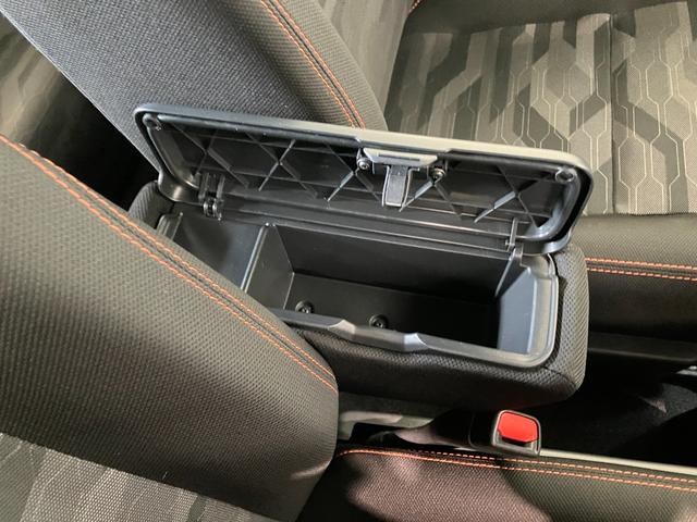 タフトＧターボ　４ＷＤ　９型ディスプレイオーディオ　前後ドラレコ衝突被害軽減ブレーキ　コーナーセンサー　９型ディスプレイオーディオ　フルセグ　バックカメラ　Ｂｌｕｅｔｏｏｔｈ　ＵＳＢ　前後ドラレコ　前席シートヒーター　ＬＥＤ　レーダークルーズコントロール（滋賀県）の中古車