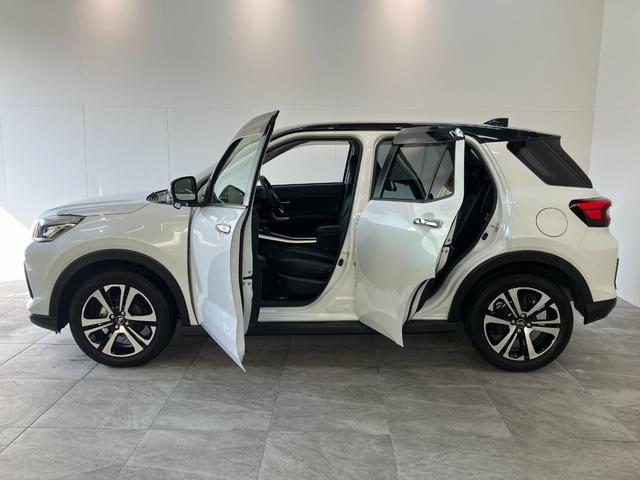 ロッキーレミアムＧ　９型ディスプレイオーディオ　Ｂカメラ　ドラレコ衝突被害軽減ブレーキ　コーナーセンサー　９型ディスプレイオーディオ　フルセグ　バックカメラ　Ｂｌｕｅｔｏｏｔｈ　ＵＳＢ　ドラレコ　ＴＶコントロール　前席シートヒーター　ＬＥＤ　レーダークルコン（滋賀県）の中古車