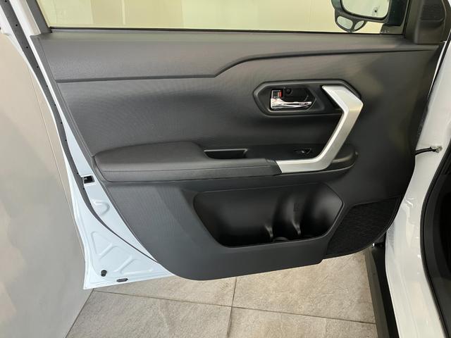 ロッキーレミアムＧ　９型ディスプレイオーディオ　Ｂカメラ　ドラレコ衝突被害軽減ブレーキ　コーナーセンサー　９型ディスプレイオーディオ　フルセグ　バックカメラ　Ｂｌｕｅｔｏｏｔｈ　ＵＳＢ　ドラレコ　ＴＶコントロール　前席シートヒーター　ＬＥＤ　レーダークルコン（滋賀県）の中古車