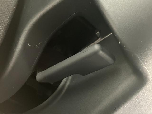 ロッキーレミアムＧ　９型ディスプレイオーディオ　Ｂカメラ　ドラレコ衝突被害軽減ブレーキ　コーナーセンサー　９型ディスプレイオーディオ　フルセグ　バックカメラ　Ｂｌｕｅｔｏｏｔｈ　ＵＳＢ　ドラレコ　ＴＶコントロール　前席シートヒーター　ＬＥＤ　レーダークルコン（滋賀県）の中古車