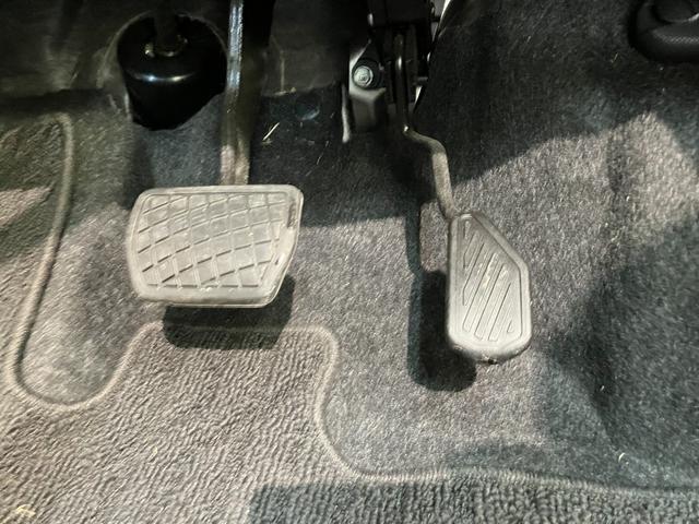 ロッキーレミアムＧ　９型ディスプレイオーディオ　Ｂカメラ　ドラレコ衝突被害軽減ブレーキ　コーナーセンサー　９型ディスプレイオーディオ　フルセグ　バックカメラ　Ｂｌｕｅｔｏｏｔｈ　ＵＳＢ　ドラレコ　ＴＶコントロール　前席シートヒーター　ＬＥＤ　レーダークルコン（滋賀県）の中古車