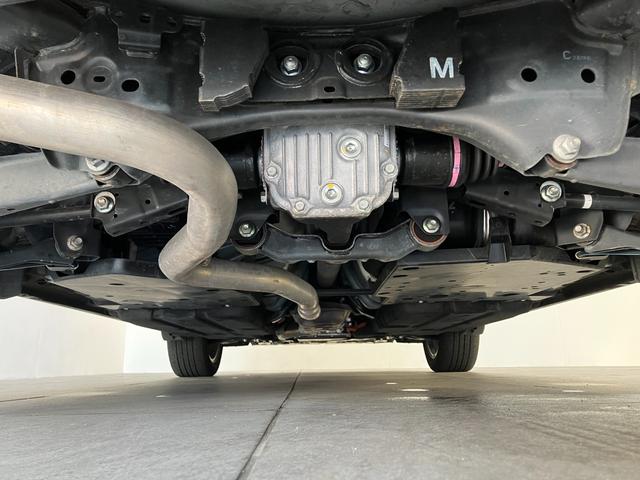 クロストレックリミテッド　４ＷＤ　１１．６型ナビ　Ｂカメラ　クルコン衝突被害軽減ブレーキ（アイサイト）　フルセグナビ　バックカメラ　ドラレコ　ＥＴＣ　Ｂｌｕｅｔｏｏｔｈ　ＵＳＢ　レーダークルーズコントロール　シート＆ハンドルヒーター　ＬＥＤ　スマートキー　４ＷＤ（滋賀県）の中古車