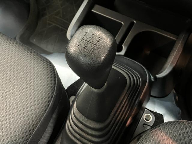 ハイゼットトラックスタンダード 5MT パートタイム4WD CDステレオ5速マニュアルミッション パートタイム4WD CDステレオ ETC マニュアルエアコン マニュアルレベリング(滋賀県)の中古車