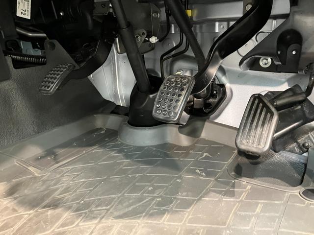 ハイゼットトラックスタンダード 5MT パートタイム4WD CDステレオ5速マニュアルミッション パートタイム4WD CDステレオ ETC マニュアルエアコン マニュアルレベリング(滋賀県)の中古車