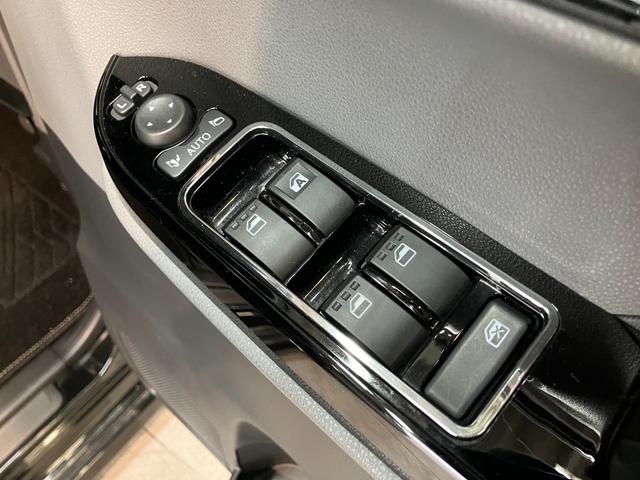 タントカスタムＸセレクション　フルセグナビ　バックカメラ　ドラレコ衝突被害軽減ブレーキ　コーナーセンサー　フルセグナビ　Ｂｌｕｅｔｏｏｔｈ　ＤＶＤ再生　ＵＳＢ　バックカメラ　前後ドラレコ　両側電動スライドドア　前席シートヒーター　ＬＥＤ　オートライト　スマートキー（滋賀県）の中古車