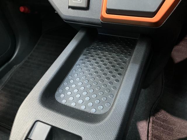 タフトＧ　フルセグナビ　バックカメラ　シートヒーター　車検整備付衝突被害軽減ブレーキ　コーナーセンサー　フルセグナビ　バックカメラ　ＤＶＤ再生　Ｂｌｕｅｔｏｏｔｈ　ＵＳＢ　前席シートヒーター　電動パーキングブレーキ　スカイフィールトップ　ＬＥＤ　オートエアコン（滋賀県）の中古車