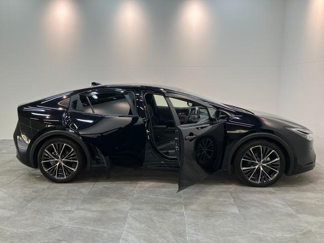 プリウスG ディスプレイオーディオ バックカメラ レーダークルコントヨタセーフティセンス 8型ディスプレイオーディオ バックカメラ Bluetooth USB フルセグ 前席シートヒーター クルーズコントロール オートエアコン オートライト スマートキー(滋賀県)の中古車