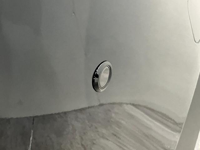 プリウスG ディスプレイオーディオ バックカメラ レーダークルコントヨタセーフティセンス 8型ディスプレイオーディオ バックカメラ Bluetooth USB フルセグ 前席シートヒーター クルーズコントロール オートエアコン オートライト スマートキー(滋賀県)の中古車