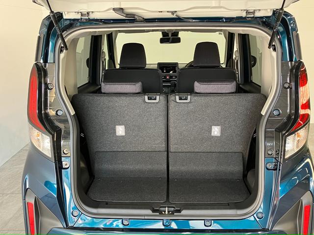 ムーヴＲＳ　両側パワスラ　レーダークルコン　届出済未使用車衝突被害軽減ブレーキ　コーナーセンサー　バックカメラ（ナビ装着時用）　両側電動スライドドア　ＬＥＤ　オートライト　オートエアコン　電動パーキングブレーキ　レーダークルーズコントロール　エコアイドル（滋賀県）の中古車