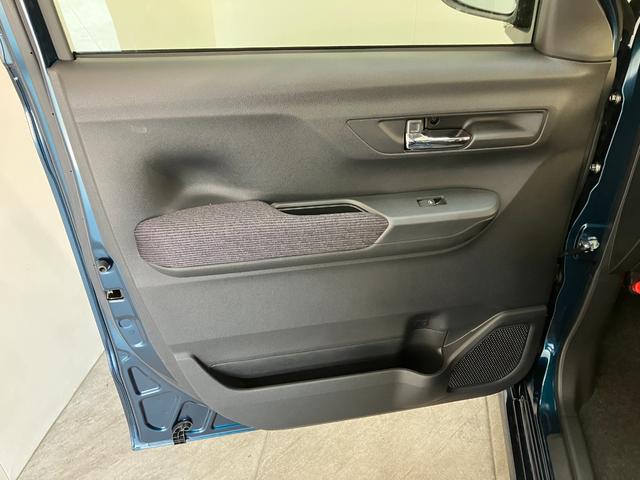 ムーヴＲＳ　両側パワスラ　レーダークルコン　届出済未使用車衝突被害軽減ブレーキ　コーナーセンサー　バックカメラ（ナビ装着時用）　両側電動スライドドア　ＬＥＤ　オートライト　オートエアコン　電動パーキングブレーキ　レーダークルーズコントロール　エコアイドル（滋賀県）の中古車